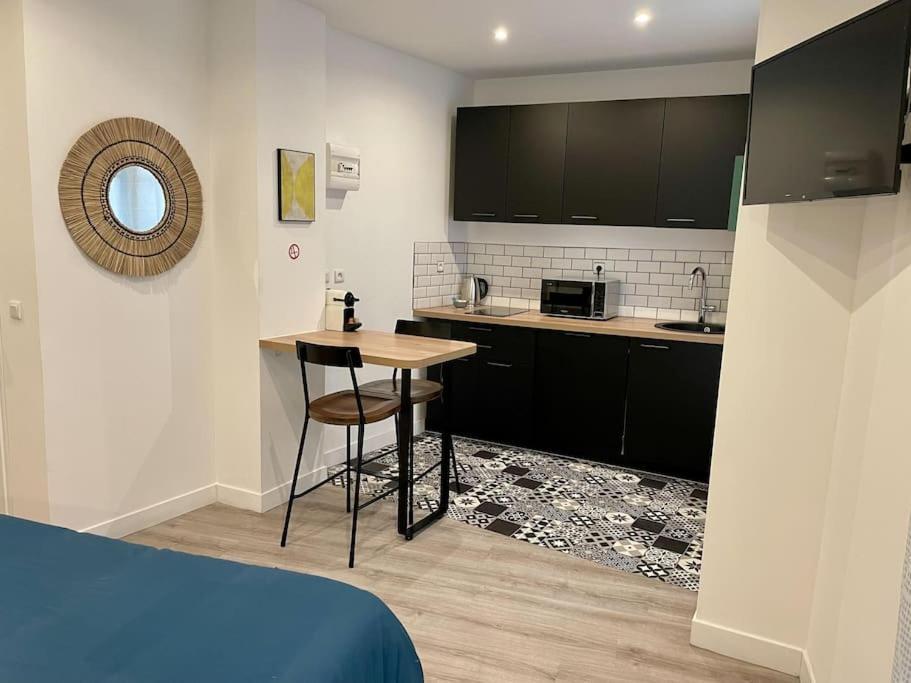Le Moulin 3 - Appartement Tout Confort Centre Ville - Beziers - Wifi - Tv Connecte Buitenkant foto